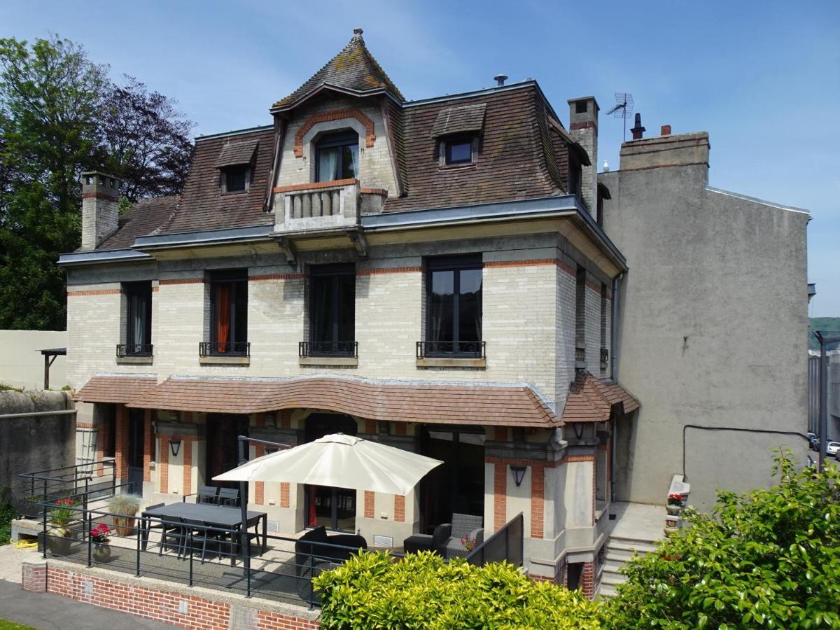 フェカン Le Paddock Bed & Breakfast エクステリア 写真